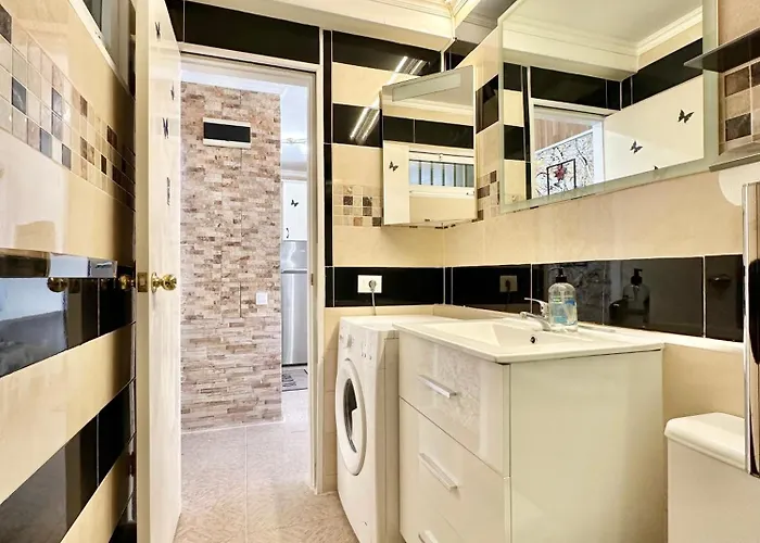 Torres De Yomely - M1f * Playa de las Américas