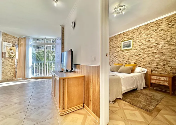 Torres De Yomely - M1f