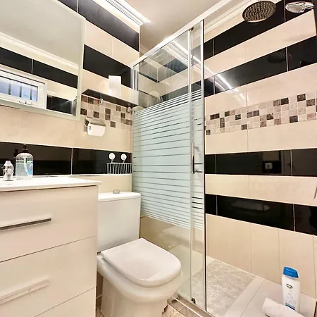 Torres De Yomely - M1f Playa de las Américas