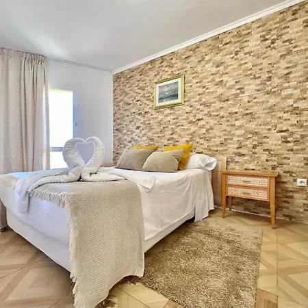 Torres De Yomely - M1f * Playa de las Américas